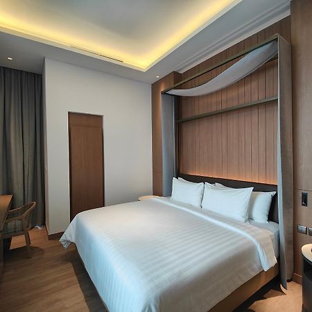 Ra Suites Simatupang Jacarta Exterior foto