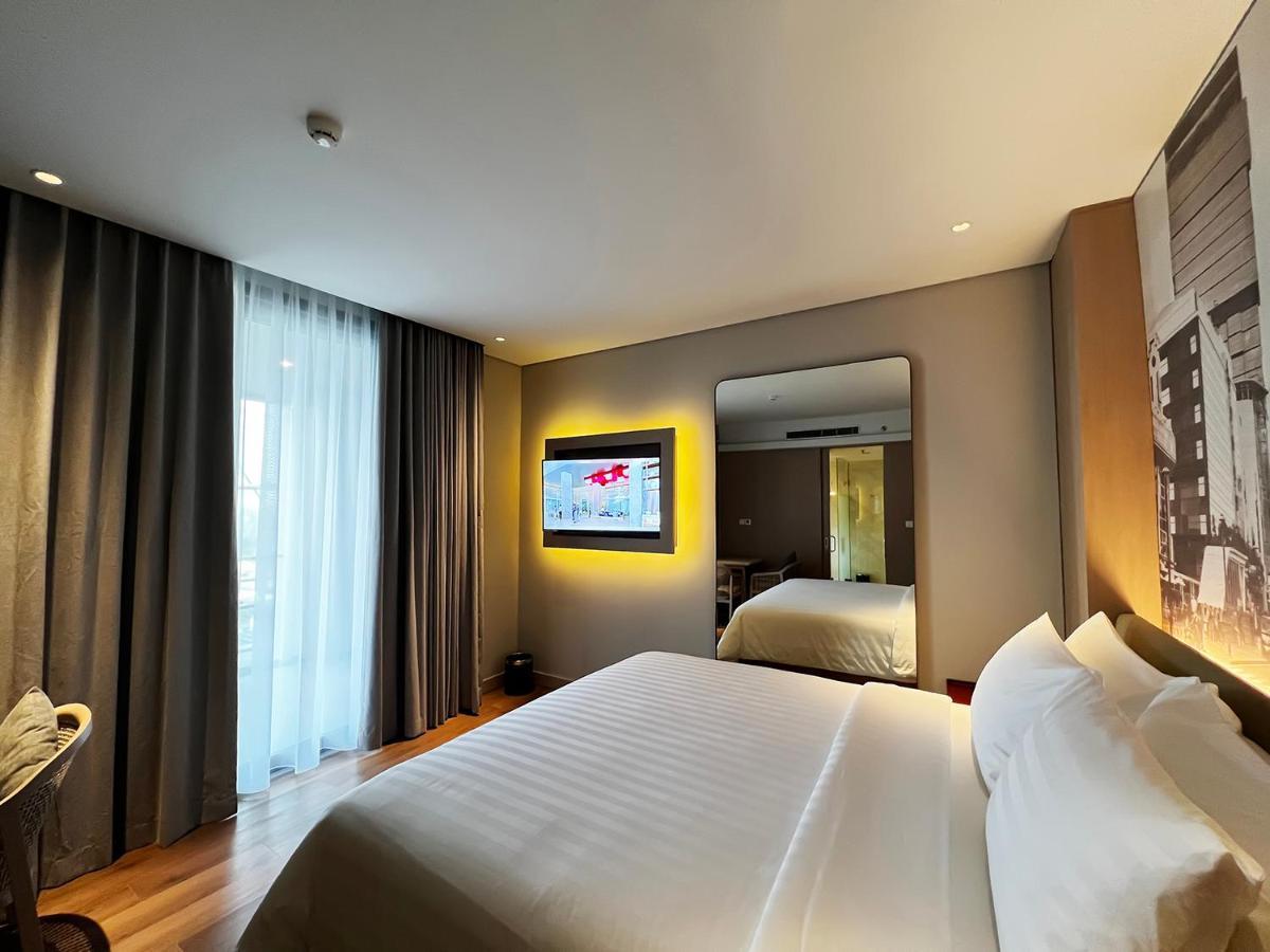 Ra Suites Simatupang Jacarta Exterior foto