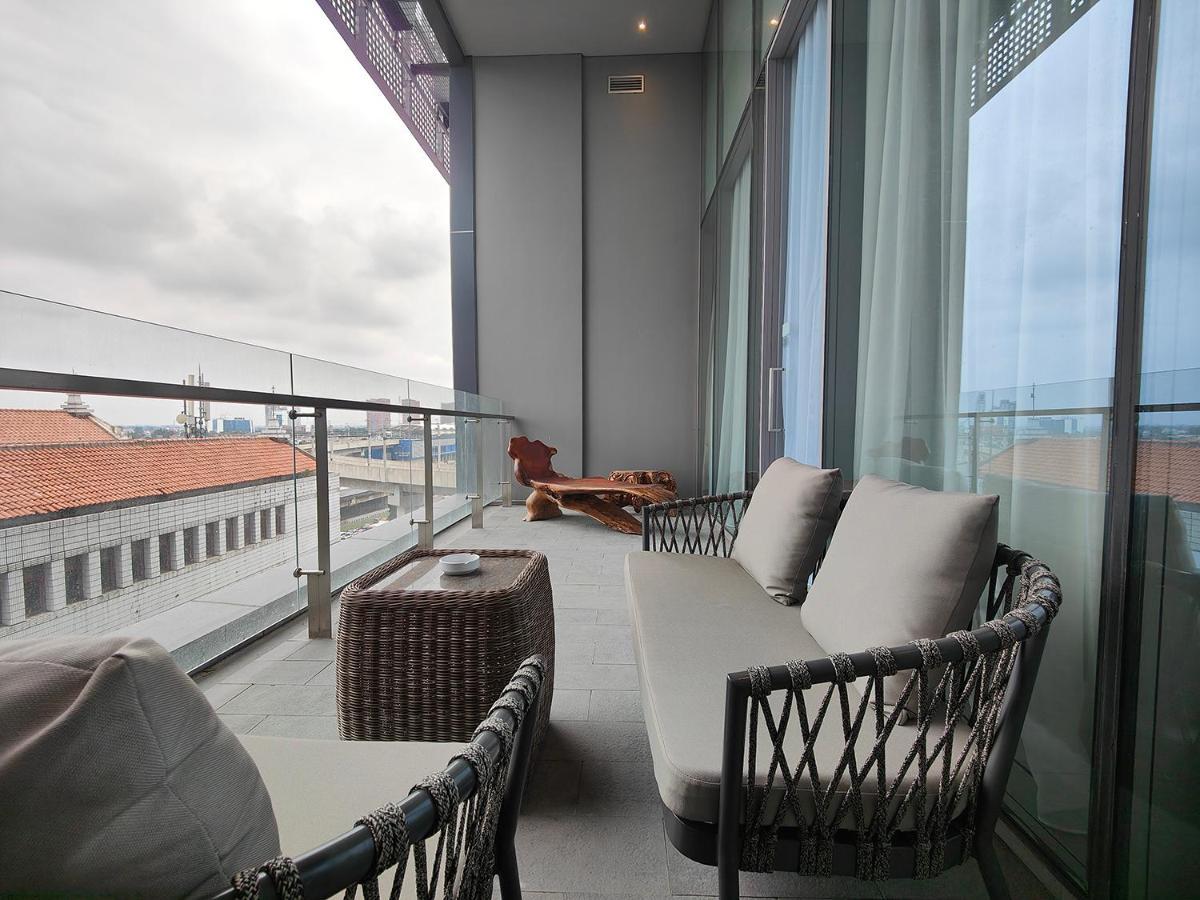 Ra Suites Simatupang Jacarta Exterior foto
